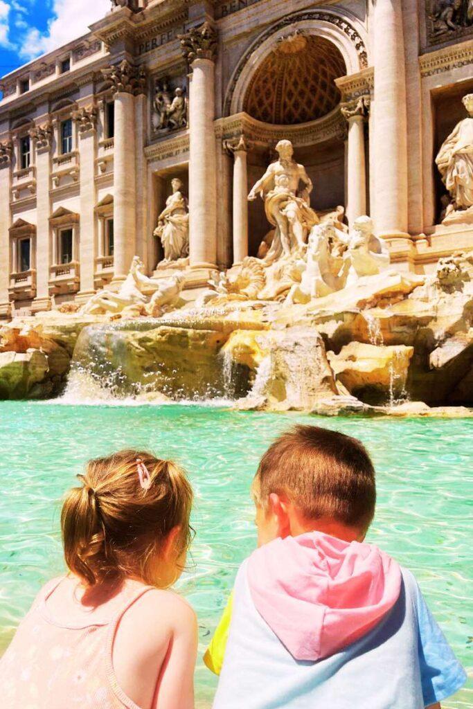 Kids at trevi fountain