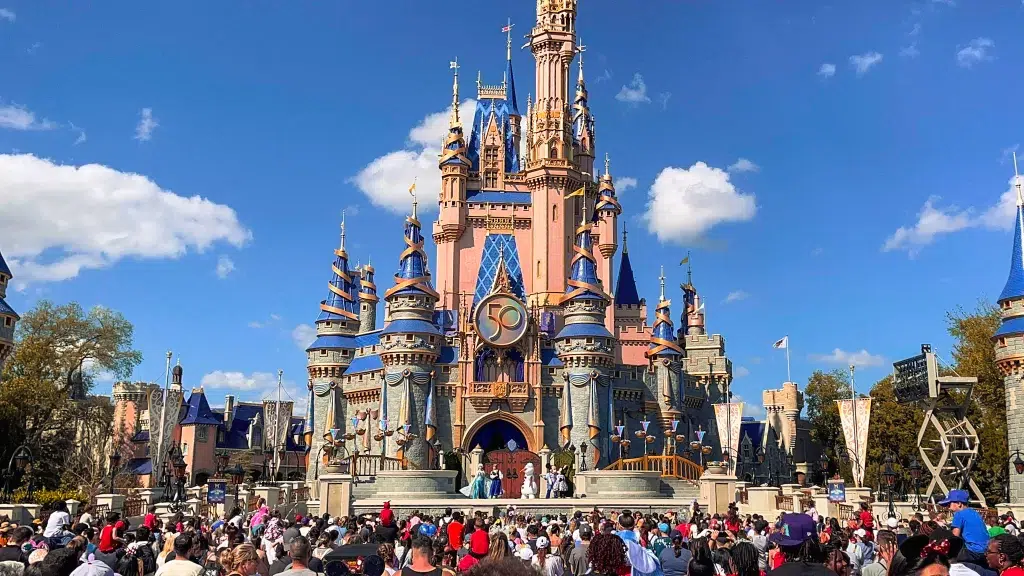 Cinderellas Castle at Magic Kingdom in Disney World