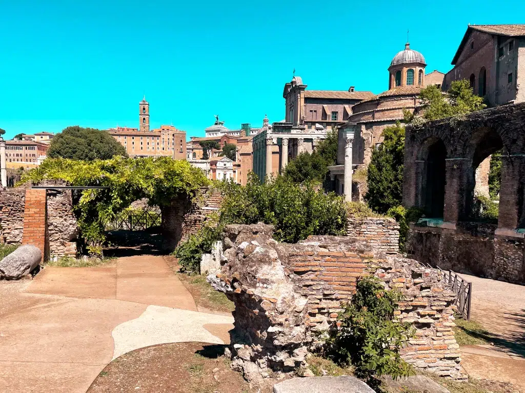 Ancient Romen ruins in the Roman Forum