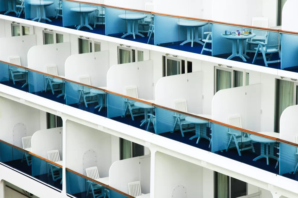 Cruise cabin balconies.  from the outside. How to sleep on a cruise